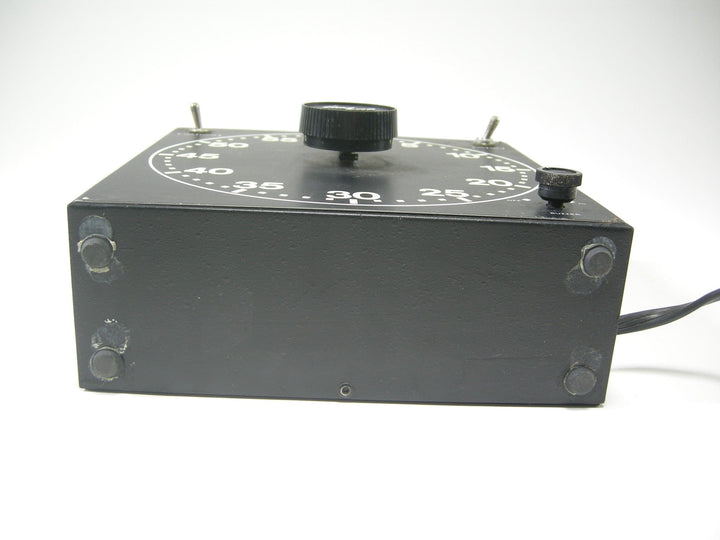 Gralab Darkroom Timer Model 300 – Camera Exchange
