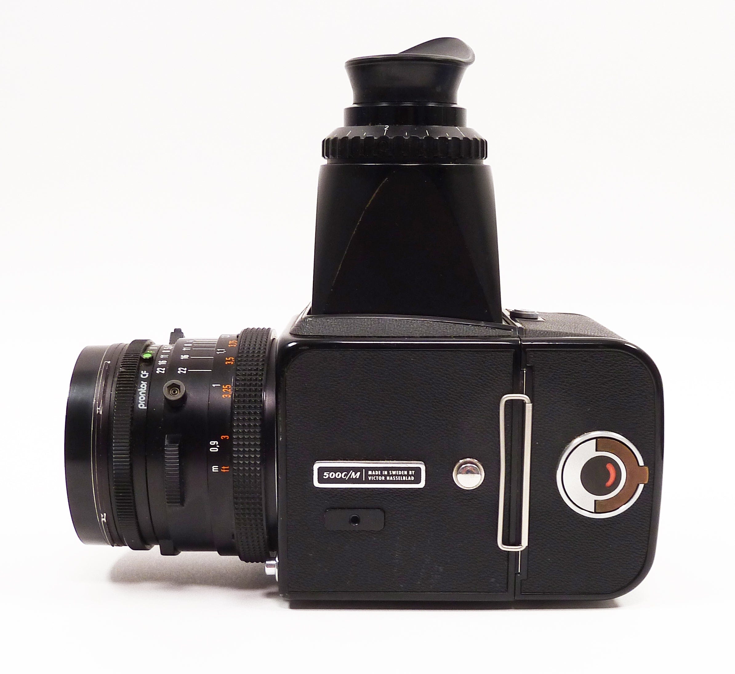 Hasselblad 500C/M Black with Planar 80mm f2.8 CF Lens-A12 Back and