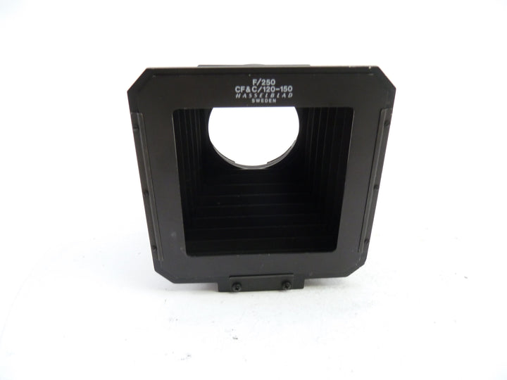 Hasselblad Bellows Focusing Hood  for Bayonet 50 Medium Format Equipment - Medium Format Accessories Hasselblad 11212309