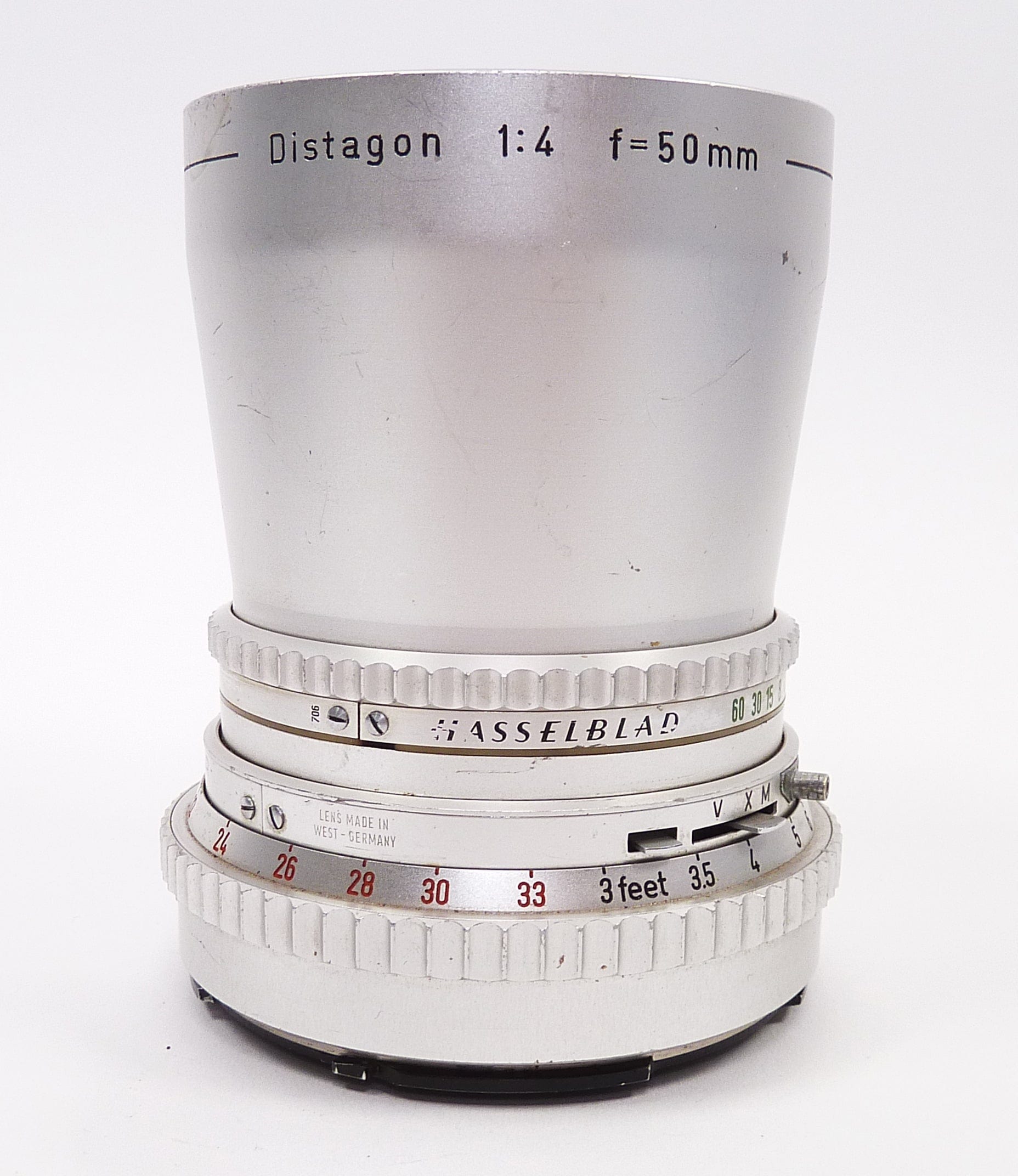 Hasselblad Carl Zeiss Distagon 50mm F4 lens - Selling As-Is