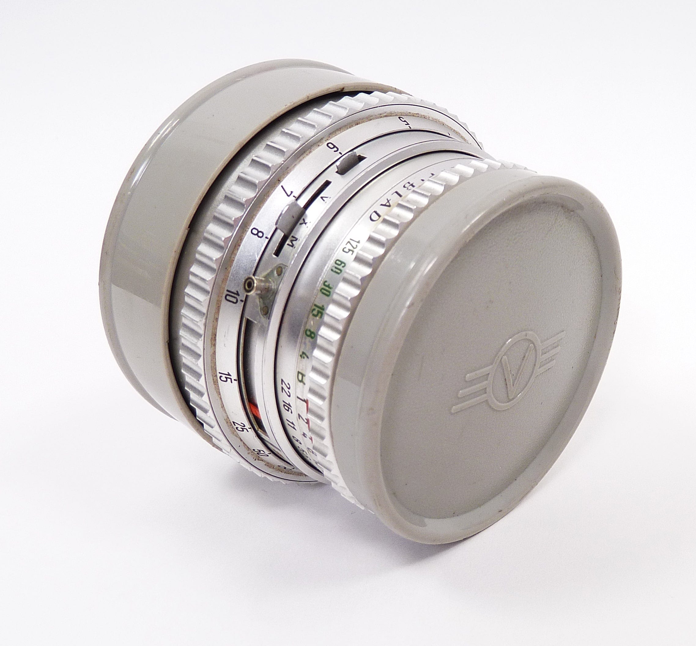 Hasselblad Carl Zeiss Planar 80mm f2.8 – Camera Exchange