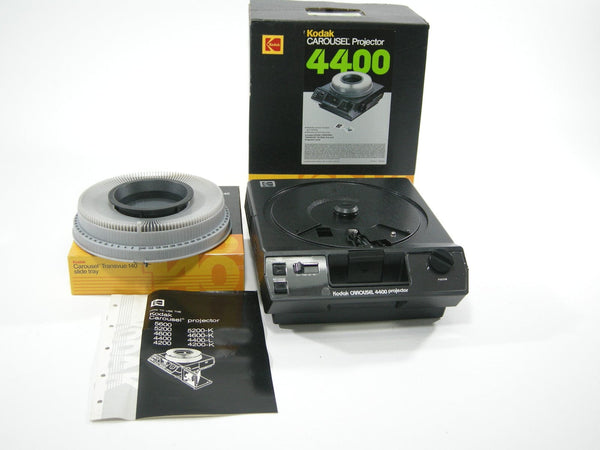 Kodak 4400 Carousel projector w/Slide Tray Projection Equipment - Projectors Kodak 021683