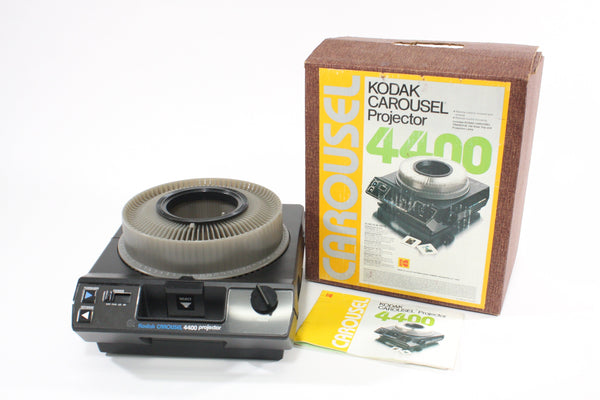 Kodak Carousel 4400 w/102mm F2.8 Lens and Wired Remote Projection Equipment - Projectors Kodak 295729