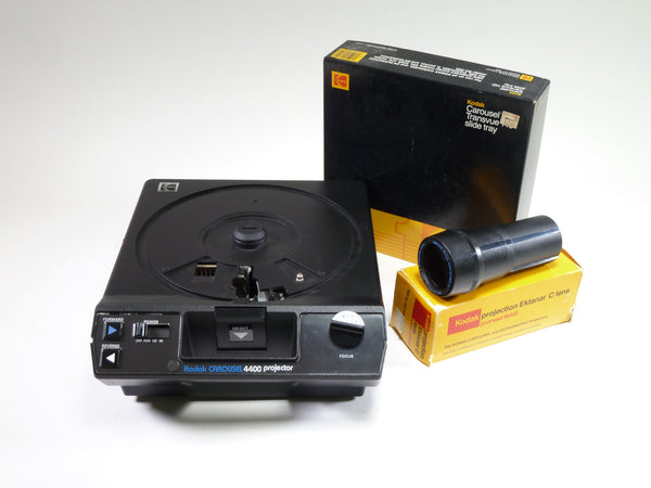 Kodak Carousel Projector 4400 with 102-152mm lens and 140 carousel slide tray Projection Equipment - Projectors Kodak 176606