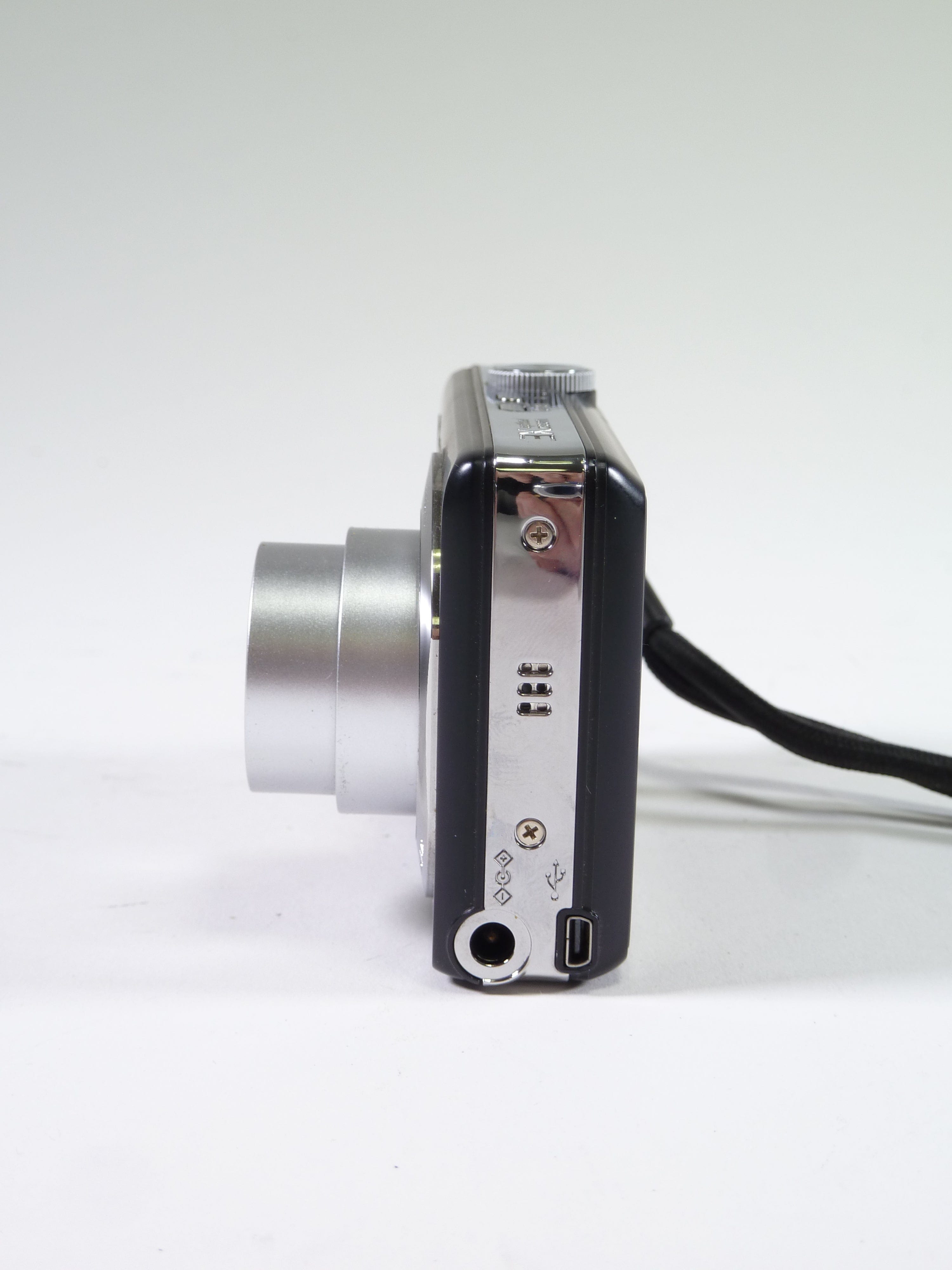 Kodak Easyshare M763 Digital Camera 7.2MP – Camera Exchange