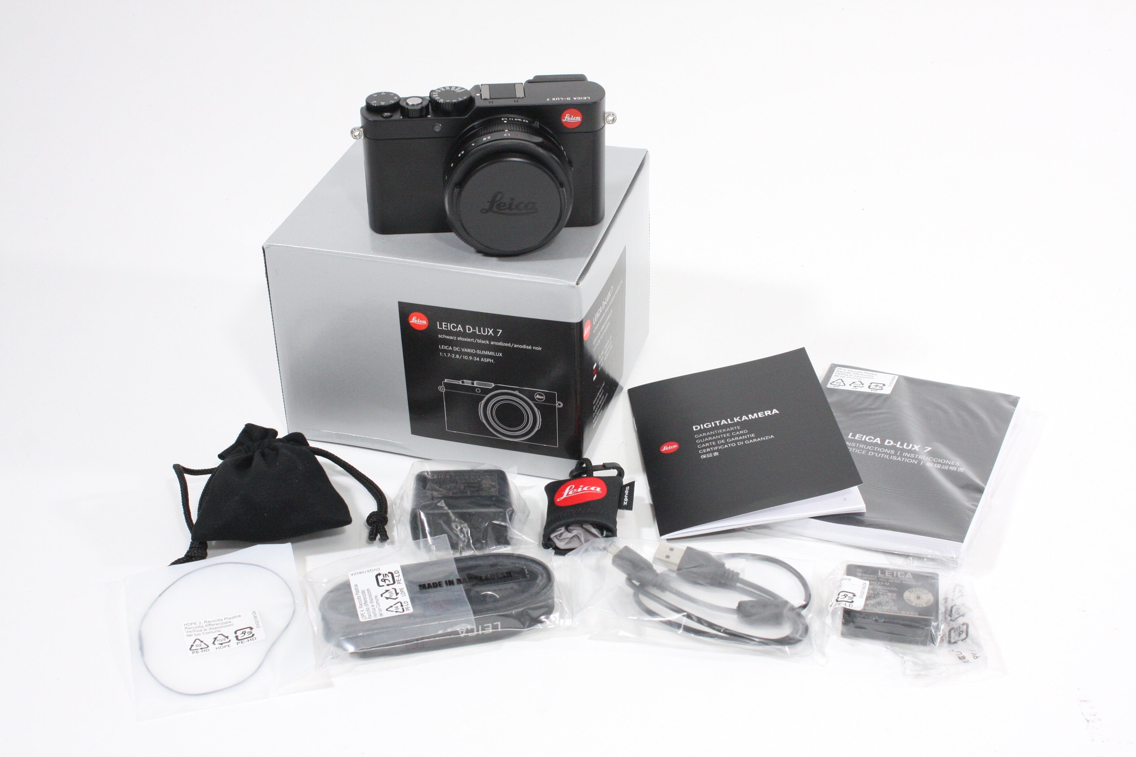 LEICA D-Lux 7 ブラック 本体 Leica D-Lux 7 Now Available in Black | Red Dot Forum