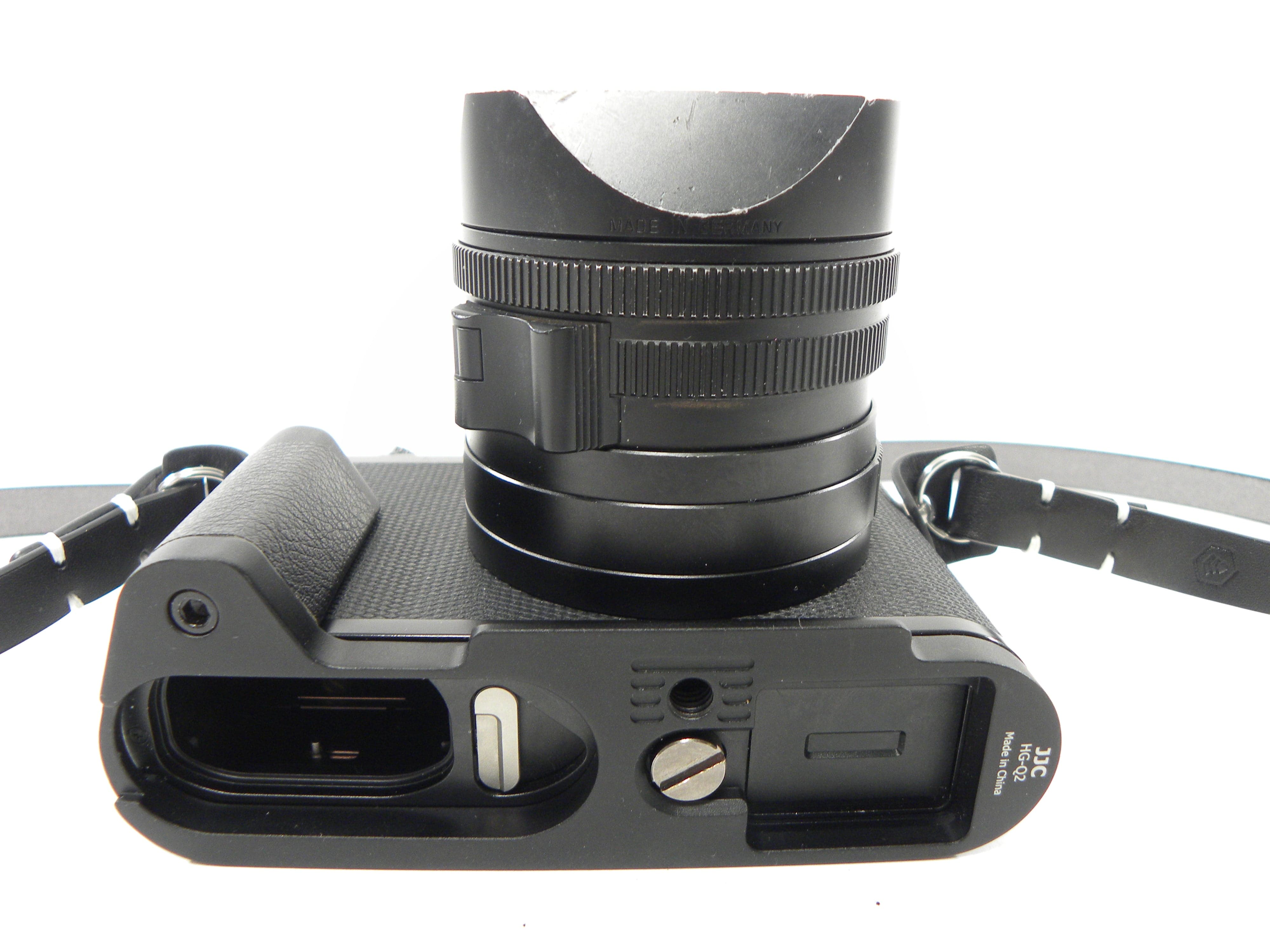 Leica Q2 Type No. 4889 w/Summilux 28mm f1.7 – Camera Exchange