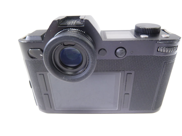 Leica SL (Type 601) w/ RRS Grip Extension Leica Leica 4967271