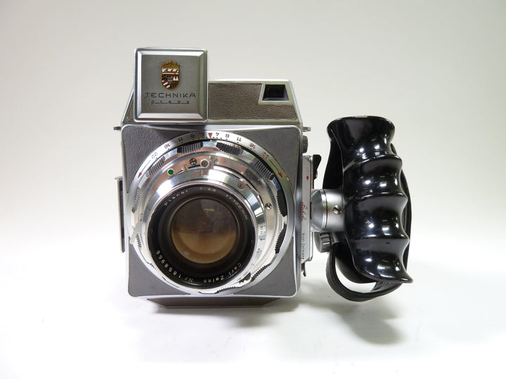 Linhof Technika with 100mm f/2.8 Planar and 6X9 Back Medium Format Equipment - Medium Format Cameras Linhof 7284