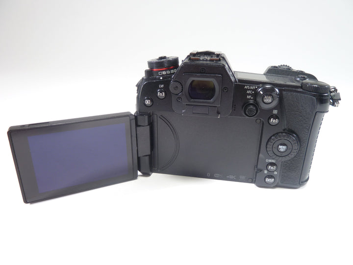 Lumix DC-G9 Body Shutter Count 110009 Digital Cameras - Digital Mirrorless Cameras Panasonic WE8DA001434