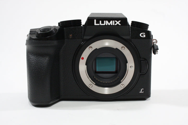 Lumix DMC-G7 Body Shutter Count 26 Digital Cameras - Digital Mirrorless Cameras lumix WC2DF004875