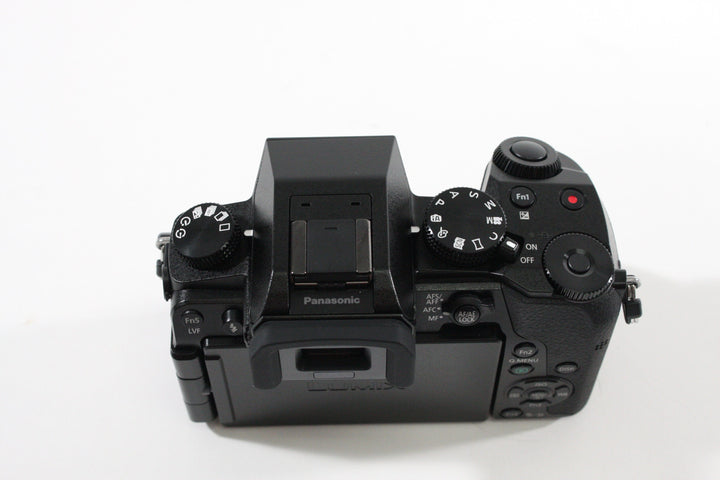 Lumix DMC-G7 Body Shutter Count 26 Digital Cameras - Digital Mirrorless Cameras lumix WC2DF004875