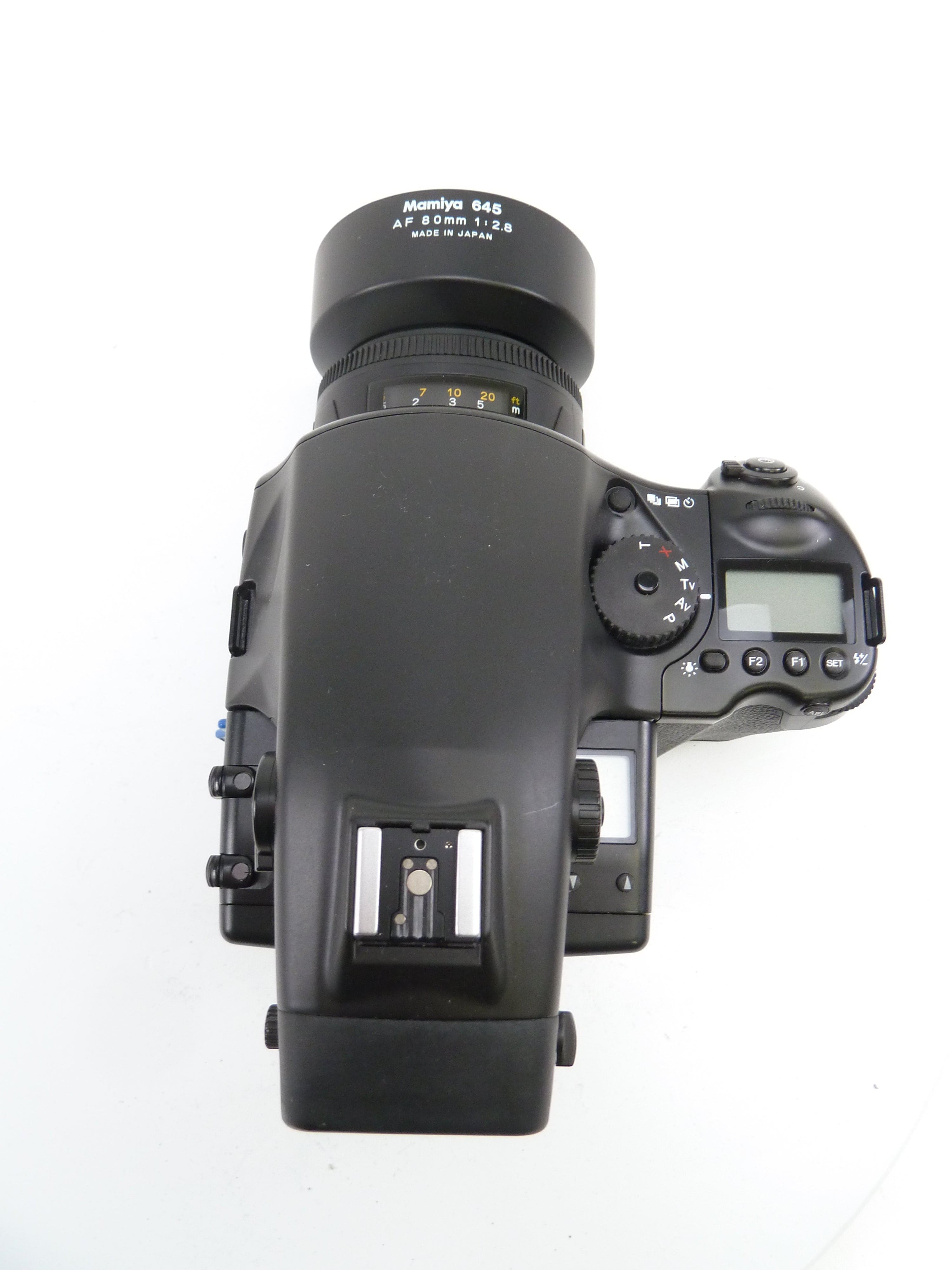 Mamiya 645 AFD Complete Kit with 80MM F2.8 Lens and 120/220 Film