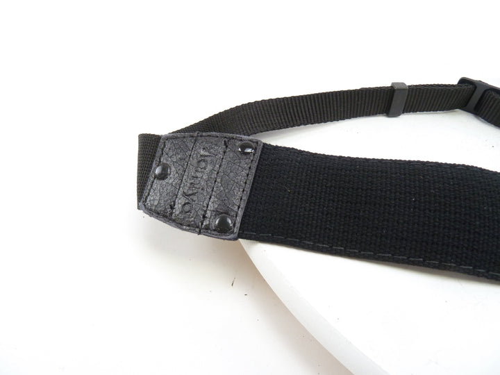 Mamiya Deluxe Shoulder and Neck Strap for Mamiya RZ67 and RB67 Cameras Straps Mamiya 10302417