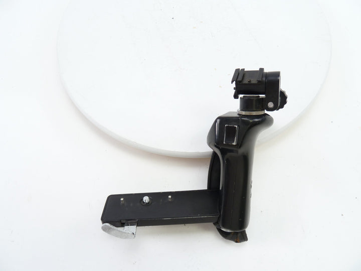 Mamiya M645 Left Hand Grip with Accessory Shoe Adapter Medium Format Equipment - Medium Format Accessories Mamiya 662312