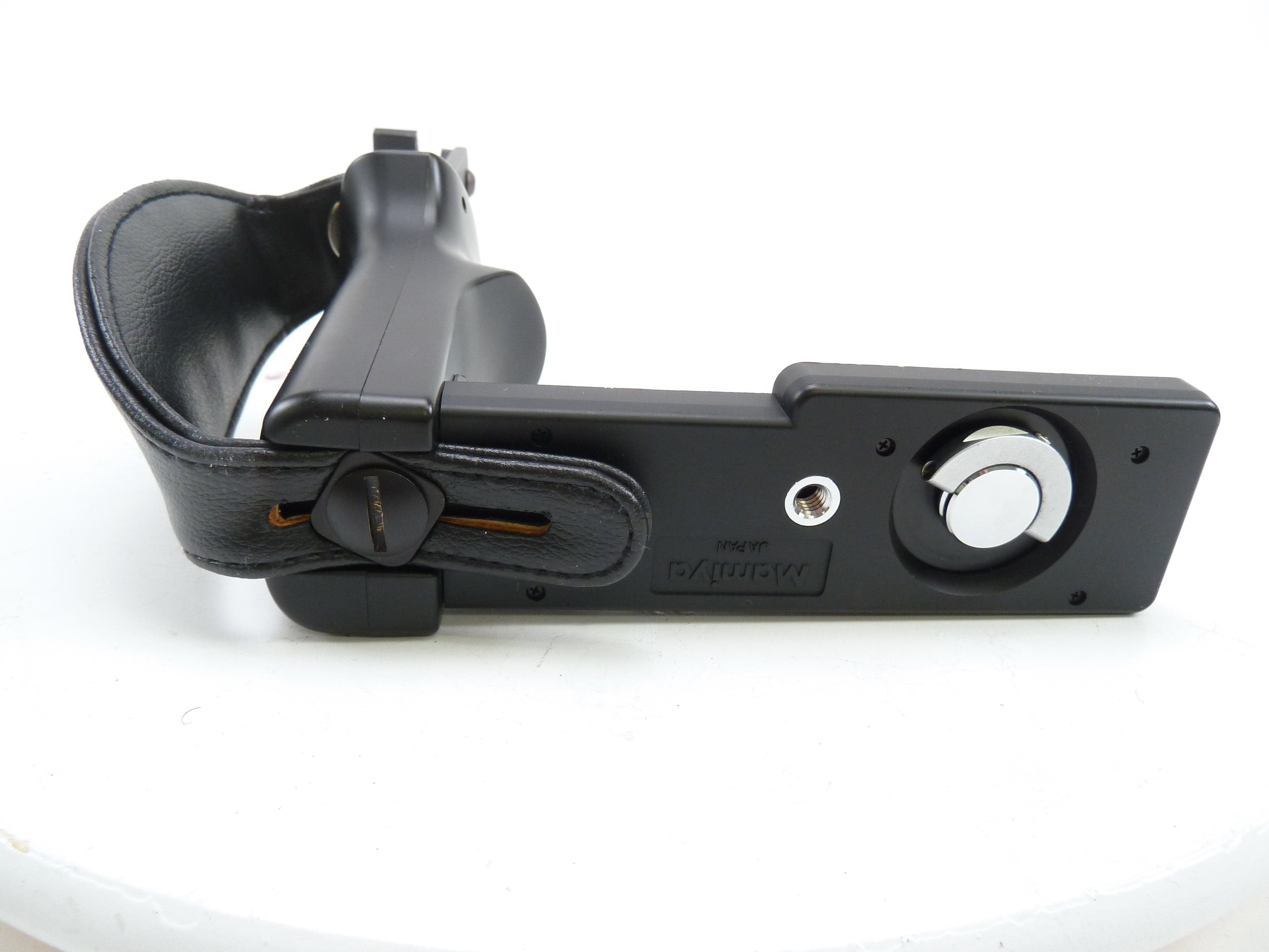 Mamiya RZ67 Left Hand Grip with Extension Pole and Electro