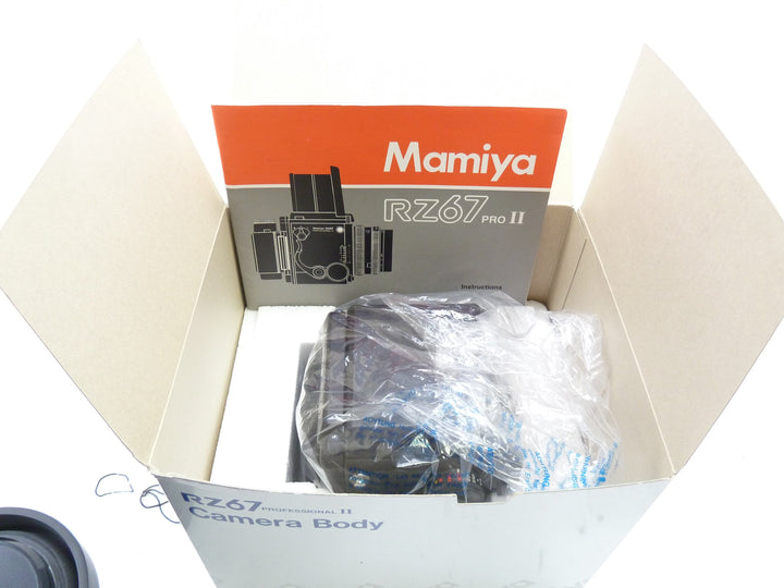 Mamiya RZ67 Pro II Outfit with 90MM F3.5 W Lens, 120 Pro II Magazine, and WLF Medium Format Equipment - Medium Format Cameras - Medium Format 6x7 Cameras Mamiya 10042371