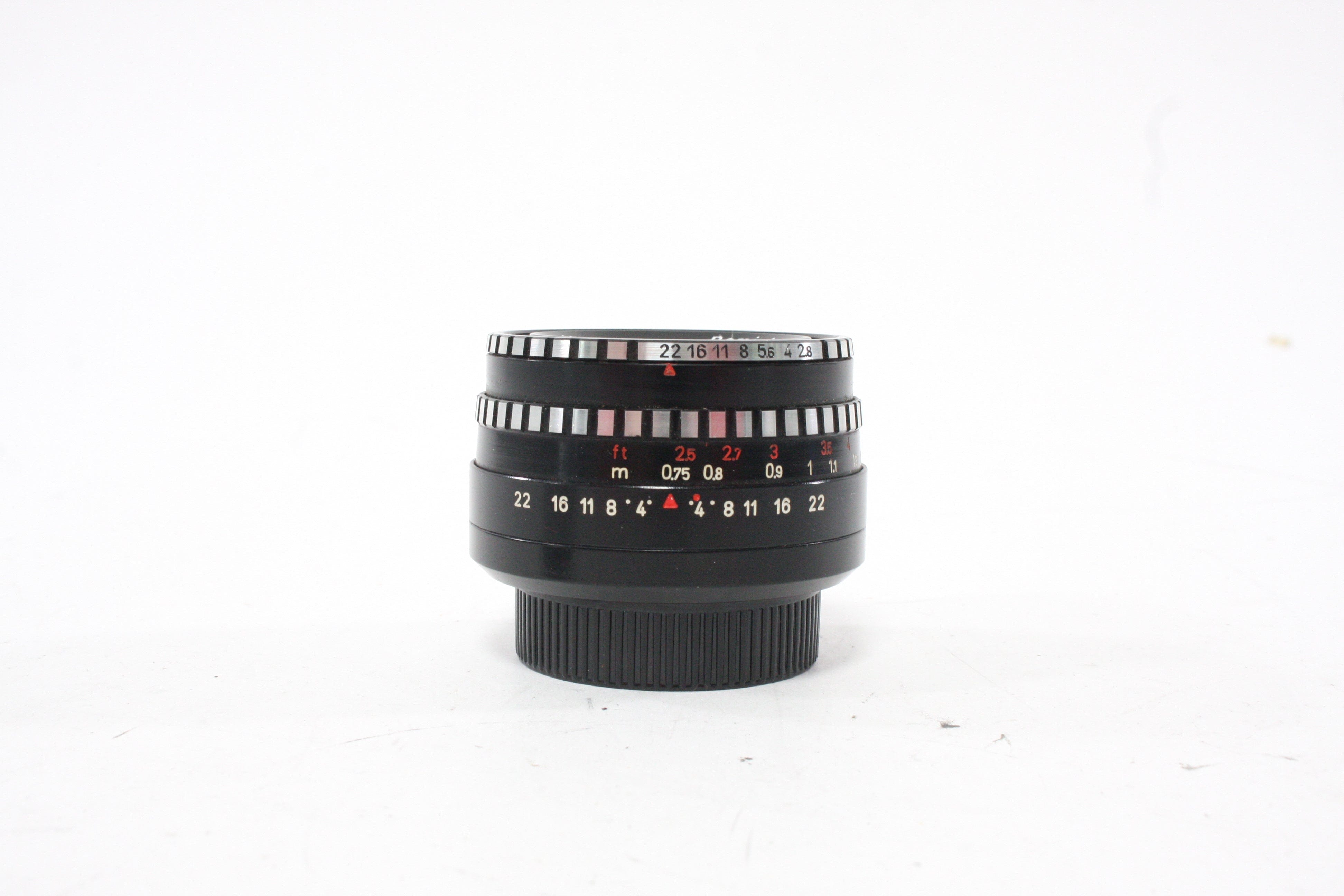 Meyer-Optik Gorlitz Domiplan 50mm f/2.8 Lens for M42 Screw Mount