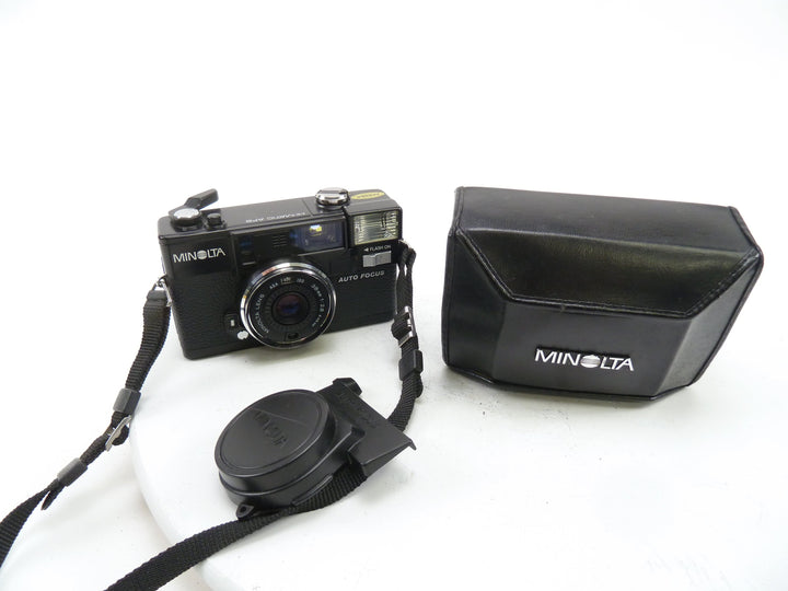 Minolta AF2 Compact 35MM Film Camera with case 35mm Film Cameras - 35mm Rangefinder or Viewfinder Camera Minolta 11112412