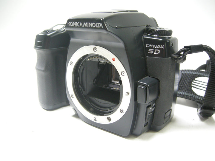 Minolta Dynax 5D AS 6.0mp Digital SLR Body Only Digital Cameras - Digital SLR Cameras Minolta 00515414