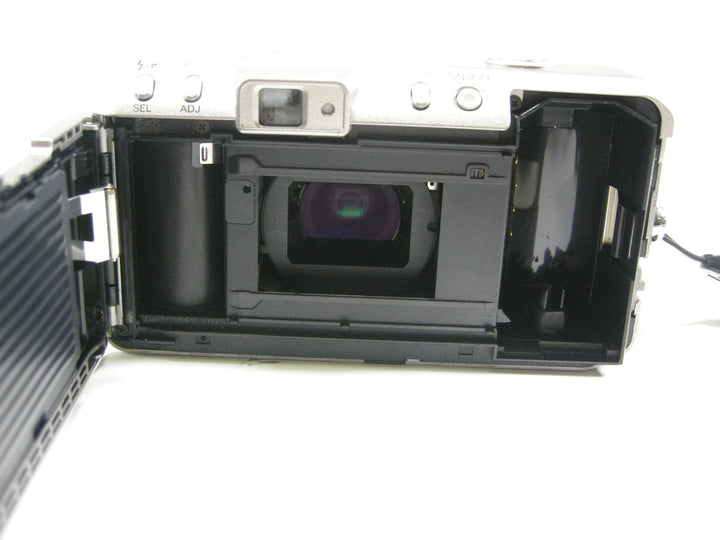 Minolta Freedom Zoom 115 Date 35mm camera 35mm Film Cameras - 35mm Point and Shoot Cameras Minolta 35132319