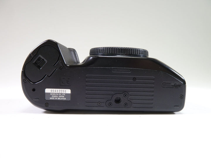 Minolta Maxxum 300i Body 35mm Film Cameras - 35mm SLR Cameras Minolta 1612231