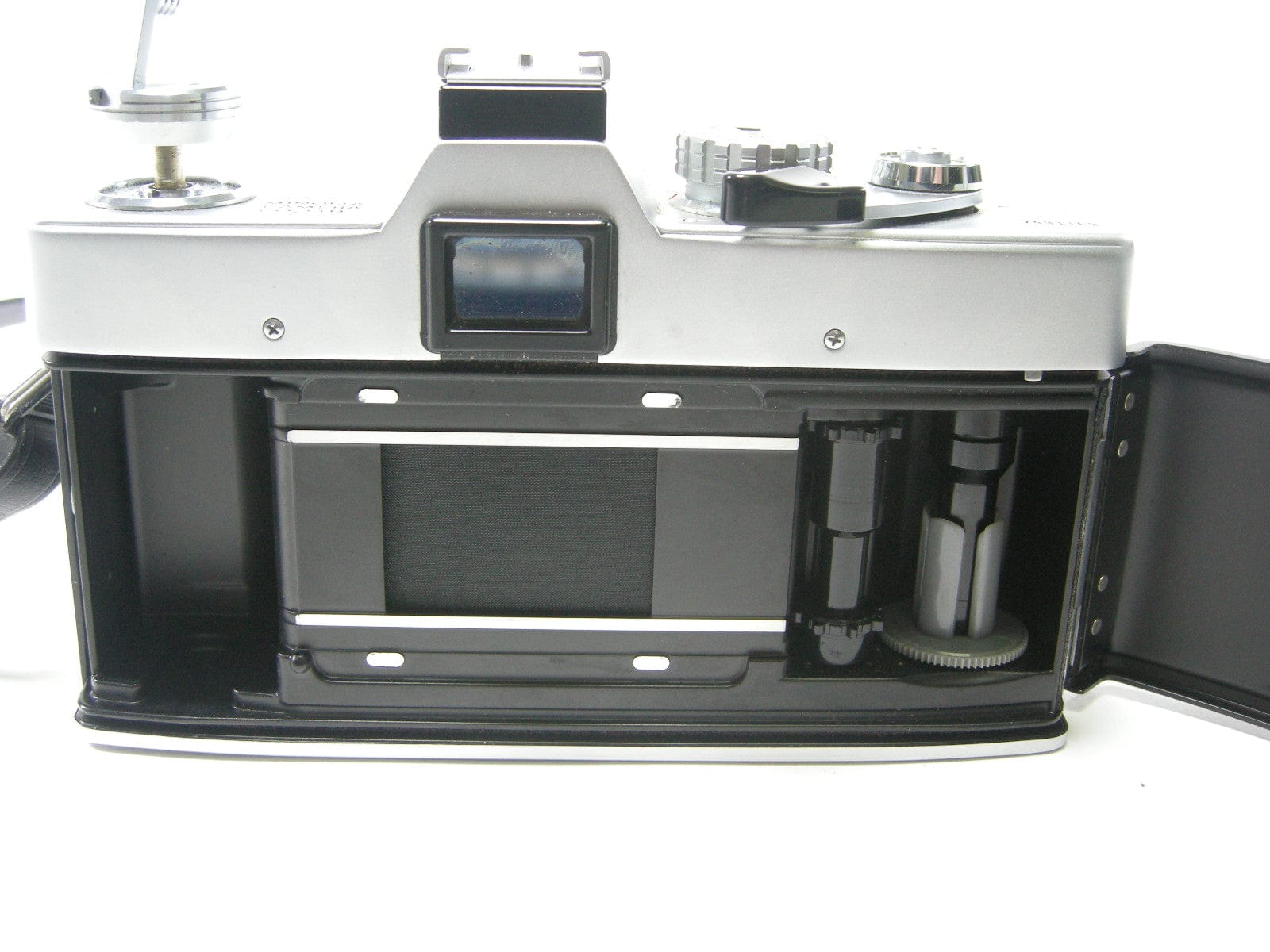 Minolta SRT 101 35mm SLR w/MD Rokkor-PF MC 50mm f1.7 – Camera Exchange