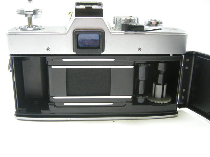 Minolta SRT201 35mm SLR camera w/MD Rokkor-X 50mm f1.7 35mm Film Cameras - 35mm SLR Cameras - 35mm SLR Student Cameras Minolta 1620790