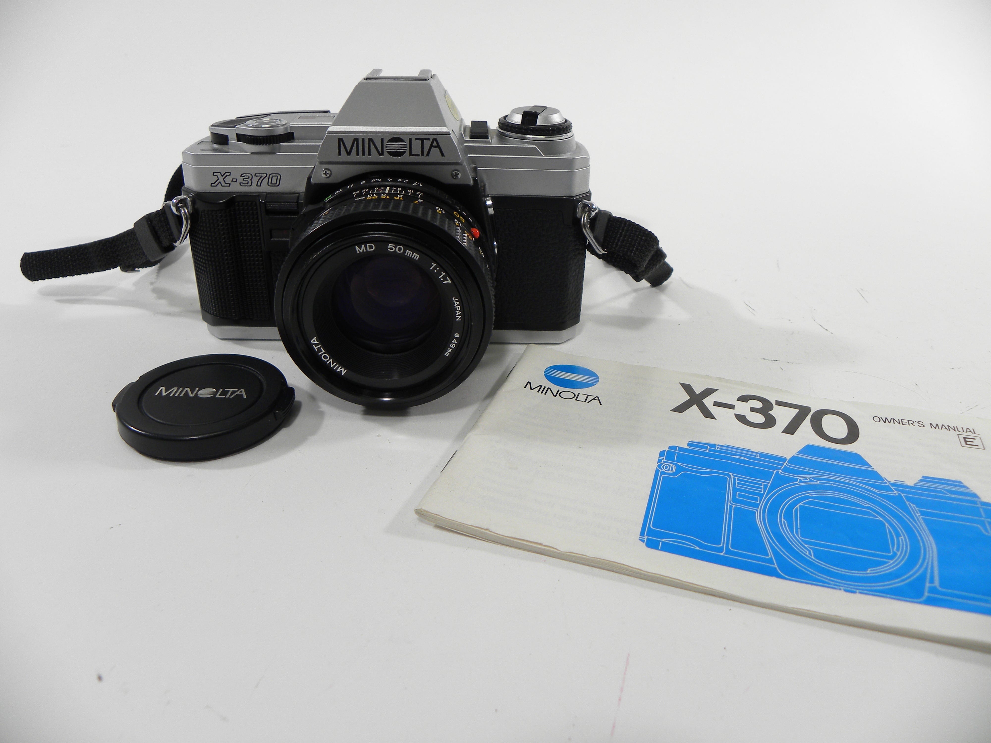 Removing Minolta X-370 Bottom Cover - Repair Guide Removing Minolta X-370 Bottom Cover - Repair Guide