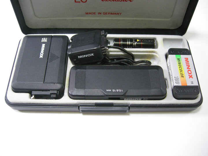 Minox EC Exclusive w/Electronic Flash & Flash cube Adapter Film Cameras - Other Formats (126, 110, 127 etc.) Minox 2842297