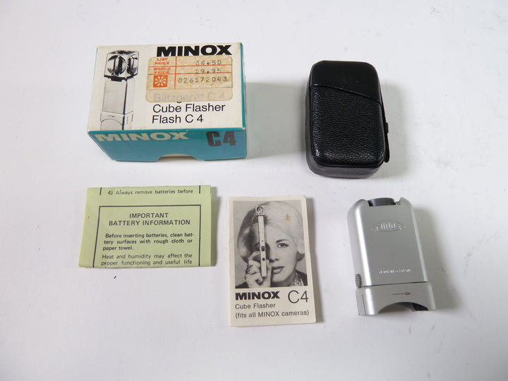 Minox Flash Cube Adapter C4 with Case and Box Flash Units and Accessories - Flash Accessories Minox 25165