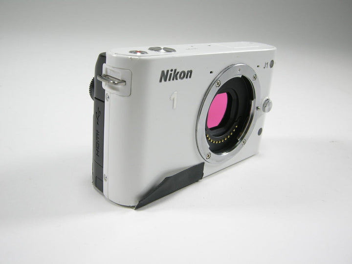 Nikon 1 J1 10.1mp Mirrorless Digital Camera body only  (Parts AS IS ) Digital Cameras - Digital Mirrorless Cameras Nikon 32035179