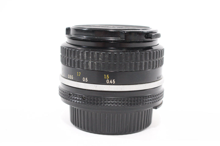 Nikon 50mm f/1.8 F Mount  AS-IS for Parts or Repair Lenses Small Format - Nikon F Mount Lenses Manual Focus Nikon 1911154