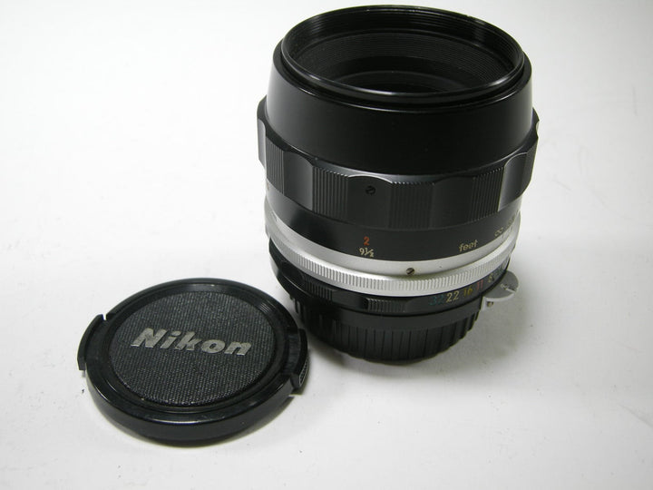 Nikon 55mm f3.5 Micro Nikkor Nippon Kogaku Lenses Small Format - Nikon F Mount Lenses Manual Focus Nikon 245042