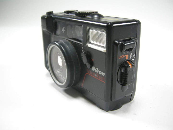 Nikon Action Touch 35mm film camera (Parts) 35mm Film Cameras - 35mm Point and Shoot Cameras Nikon 2089389