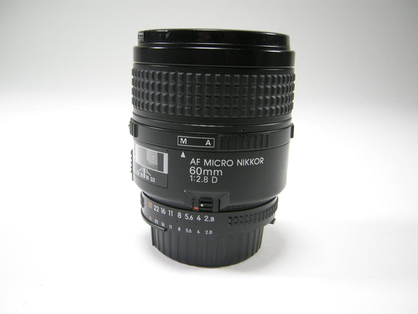 Nikon AF Micro Nikkor 60mm f2.8 D Lenses Small Format - Nikon AF Mount Lenses Nikon 5097012