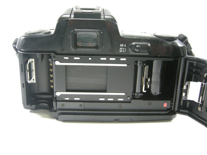 Nikon AF N6006 35mm SLR camera Body Only 35mm Film Cameras - 35mm SLR Cameras Nikon 3107959