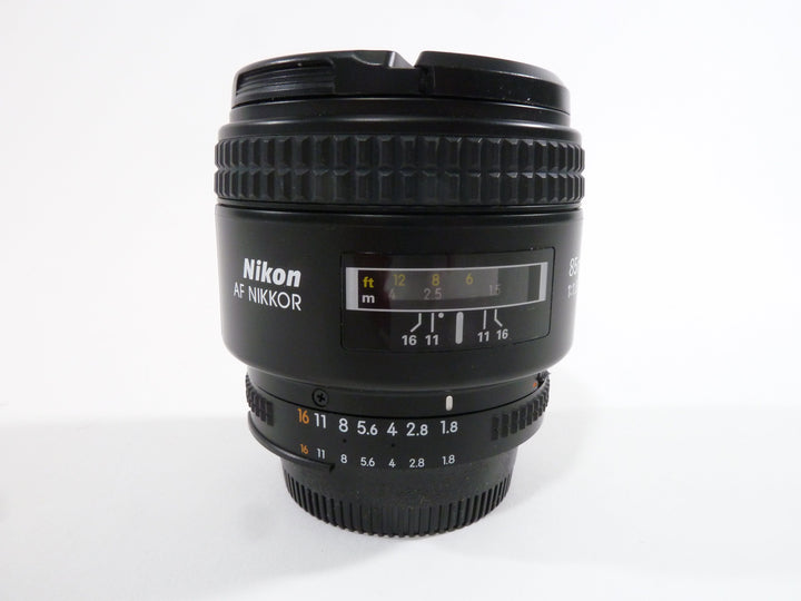 Nikon AF Nikkor 85mm f1.8D Lenses Small Format - Nikon AF Mount Lenses - Nikon AF Full Frame Lenses Nikon US2004956