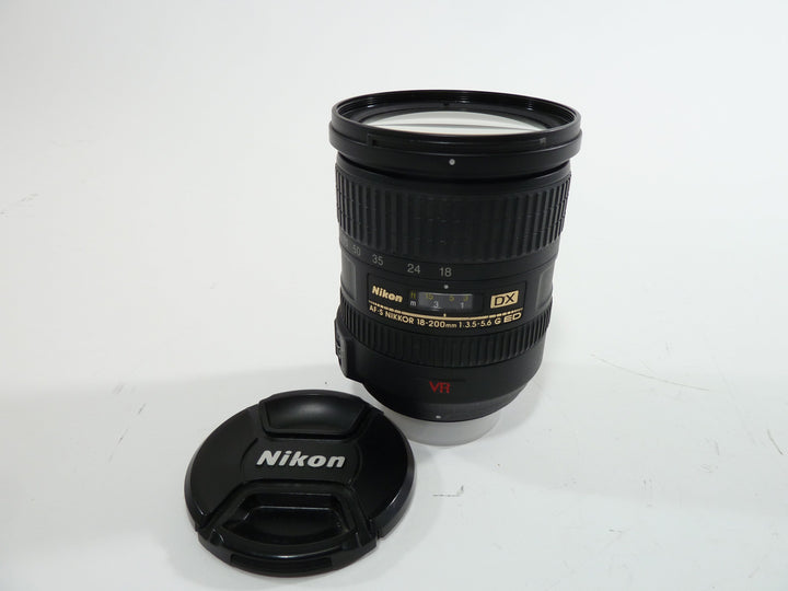 Nikon AF-S Nikkor DX VR IF ED 18-200mm f3.5-5.6G Lenses Small Format - Nikon AF Mount Lenses - Nikon AF DX Lens Nikon US3198581