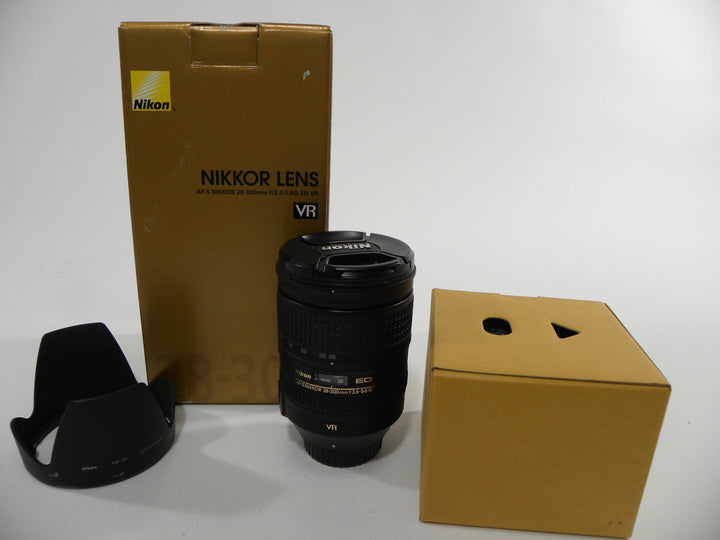 Nikon AF-S Nikkor VR ED IF 28-300mm f3.5-5.6G Lenses Small Format - Nikon AF Mount Lenses - Nikon AF Full Frame Lenses Nikon US56059702