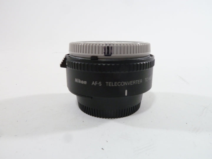 Nikon AF-S Teleconverter TC-14EII 1.4x Lens Adapters and Extenders Nikon 406048