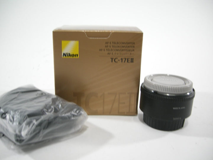 Nikon AF-S Teleconverter TC-17E II Lens Adapters and Extenders Nikon 305914