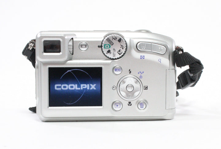 Nikon Coolpix 4800 Digital Camera Digital Cameras - Digital Point and Shoot Cameras Nikon 3686254