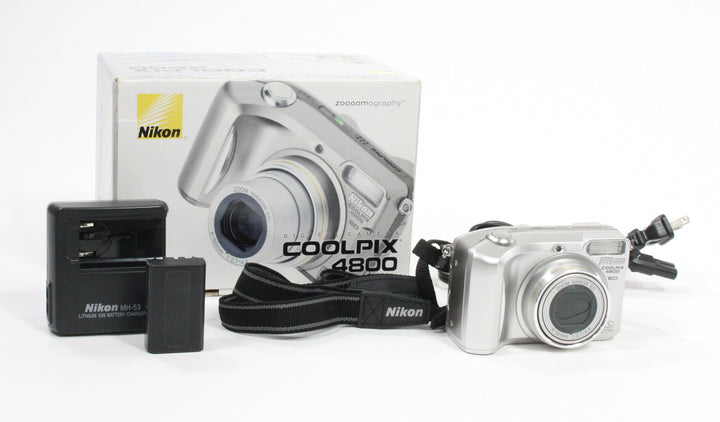 Nikon Coolpix 4800 Digital Camera Digital Cameras - Digital Point and Shoot Cameras Nikon 3686254