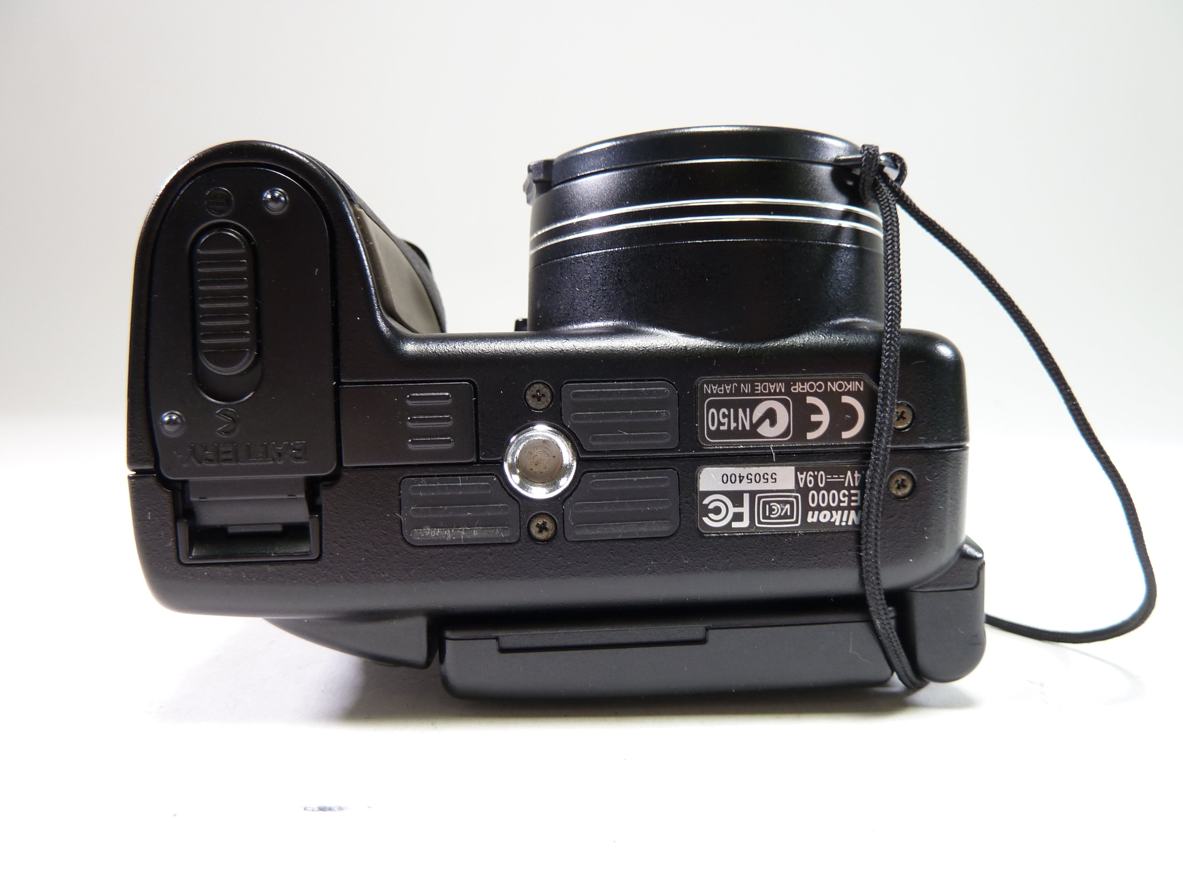 Nikon Coolpix 5000 – Camera Exchange