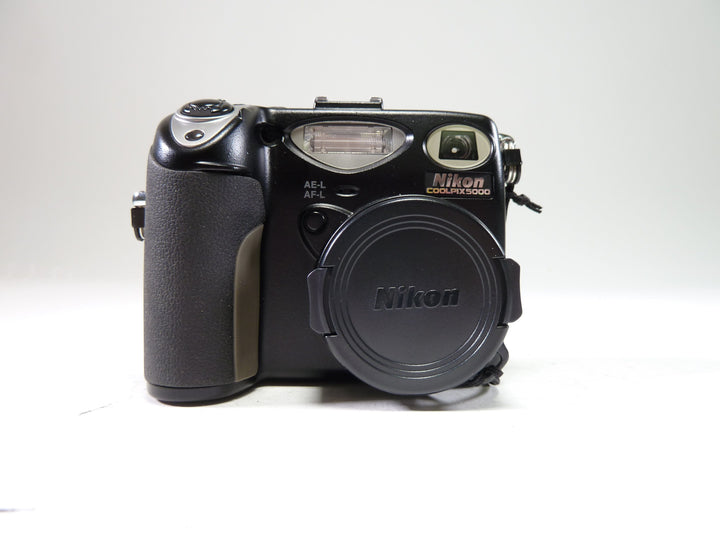 Nikon Coolpix 5000 Digital Cameras - Digital Point and Shoot Cameras Nikon 5505400