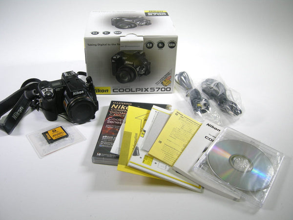 Nikon Coolpix 5700 5.0mp Digital camera Digital Cameras - Digital Point and Shoot Cameras Nikon 3013617