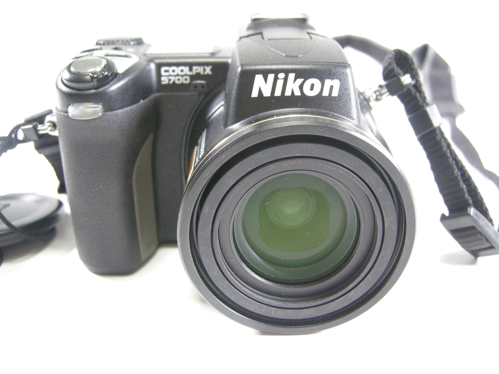 Nikon Coolpix 5700 5.0mp Digital camera