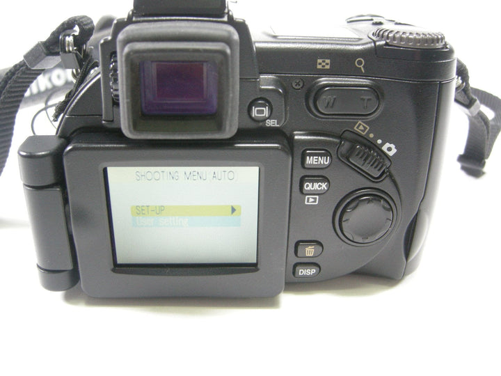 Nikon Coolpix 8700 8.0mp Digital camaera Digital Cameras - Digital Point and Shoot Cameras Sony 3298620
