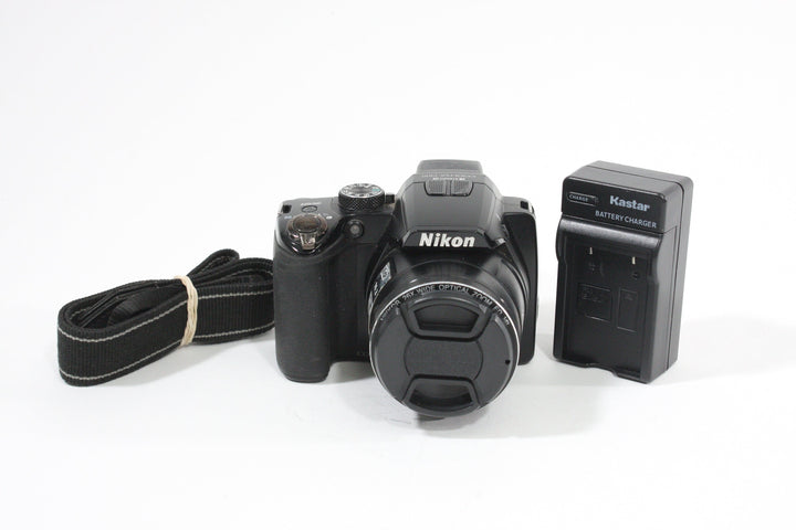 Appareil Photo Numérique Nikon Coolpix P100 10.3 MP Zoom 26x Noir - Pour Pièces (non Testé)